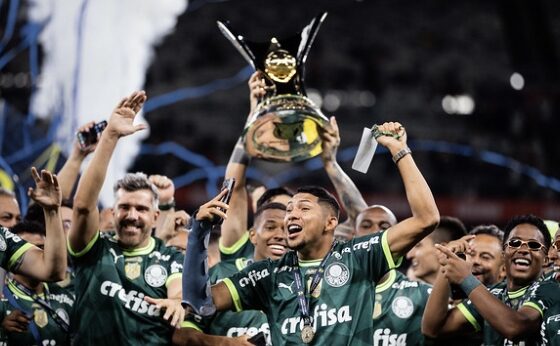 Palmeiras busca o tricampeonato consecutivo