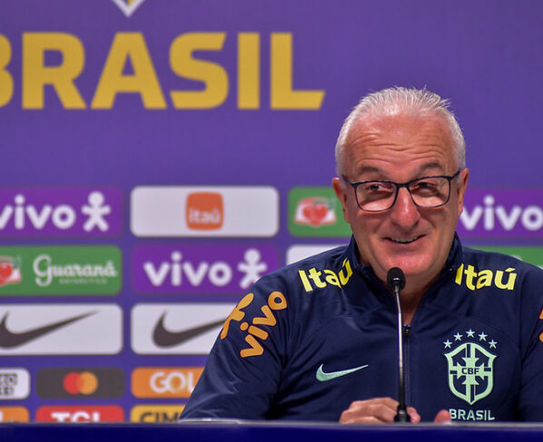 Dorival Junior pode tirar tres funcionarios do Sao Paulo