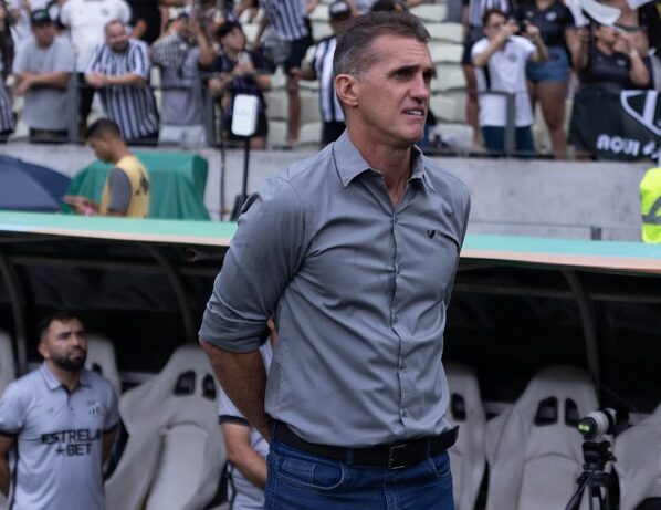 Vágner Mancini diz orientar jogadores do Ceará contra arbitragem