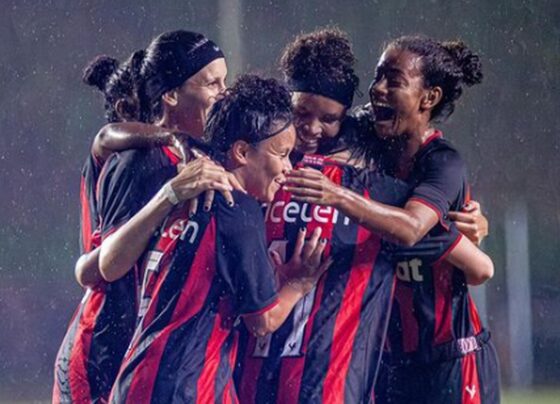 Vitoria volta a golear o Acaua e garante vaga nas quartas do Feminino A3