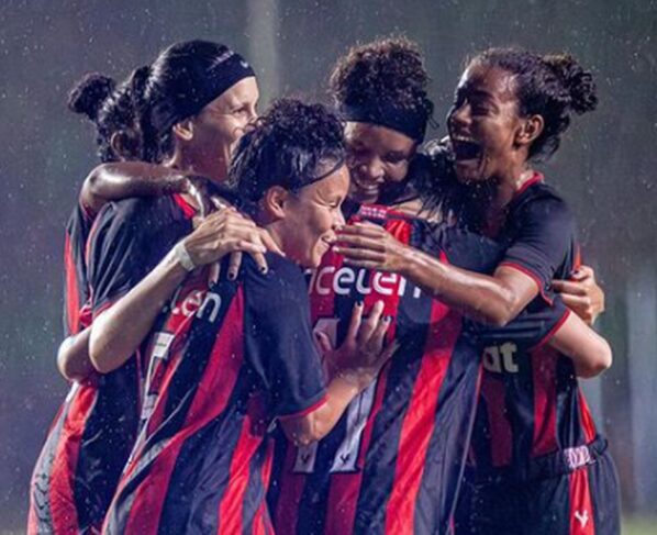 Vitoria volta a golear o Acaua e garante vaga nas quartas do Feminino A3