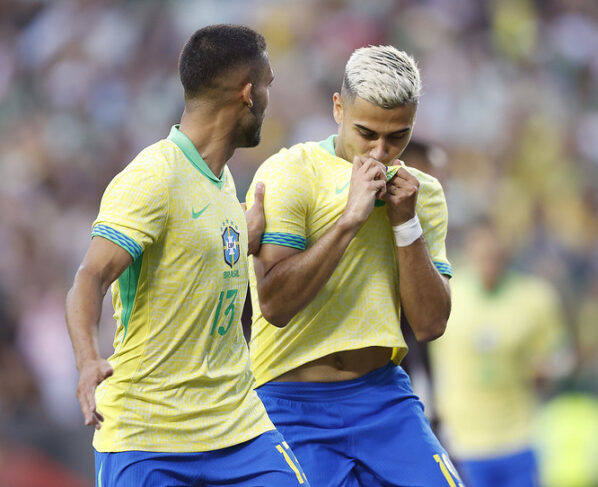 Andreas Pereira celebra chance na selecao brasileira