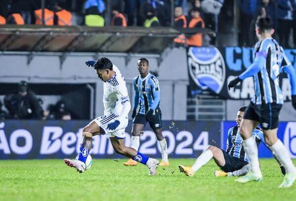 GREMIO CRUZEIRO CREDITO GUSTAVO ALEIXO CRUZEIRO