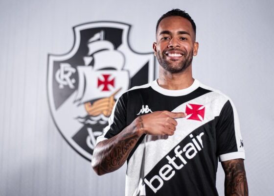 Vasco anuncia a contratacao de Alex