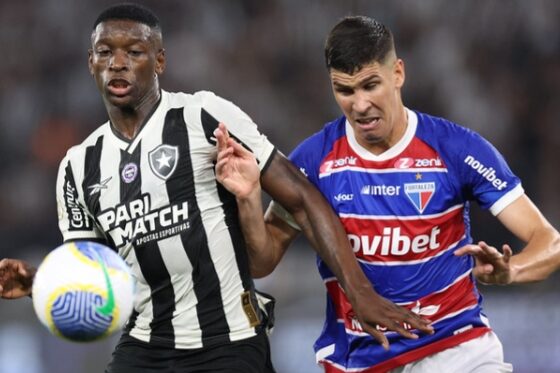 Botafogo e Bahia brigam pela liderança do Brasileirão