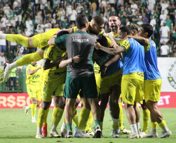 Brasileiro da Série B: Classificação após os jogos deste sábado (Foto: Felipe Modesto/Agência Mirassol)