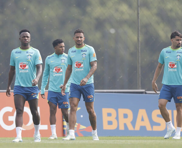 Danilo diz ver selecao um passo atras das demais