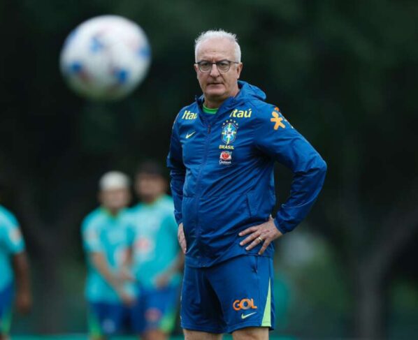 Dorival Júnior é vítima de golpista, que pede dinheiro a Galvão Bueno e Philippe Coutinho