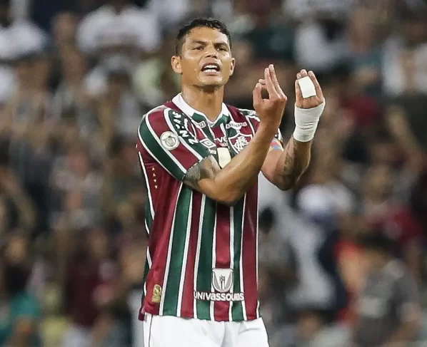 Thiago Silva com a camisa do Fluminense em Fluminense x Palmeira em 2024