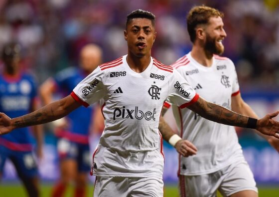 Flamengo venceu o Bahia no jogo de ida