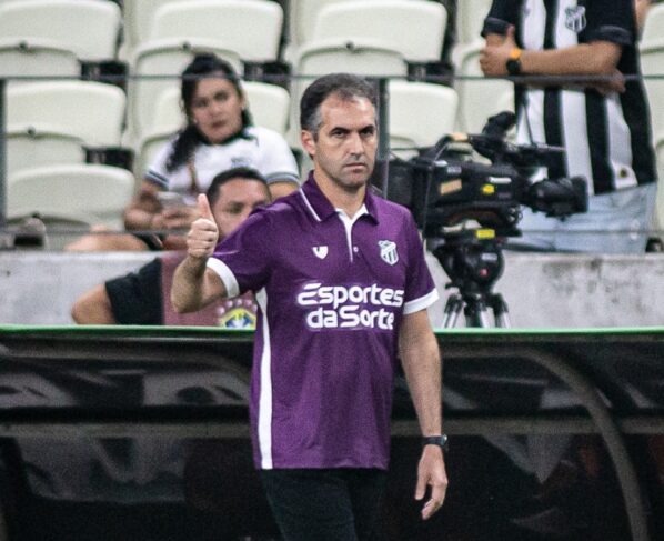 Técnico do Ceará enaltece goleada e foca em entrar no G-4 da Série B