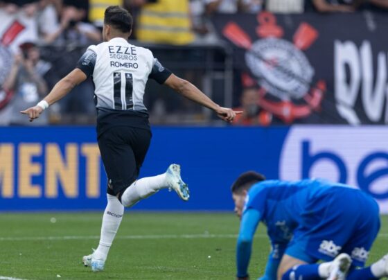 Corinthians venceu o Flamengo, com segue ameaçado pelo rebaixamento